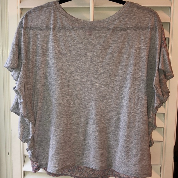 NWOT - Vince Camuto Top. Size Small - Picture 6 of 6